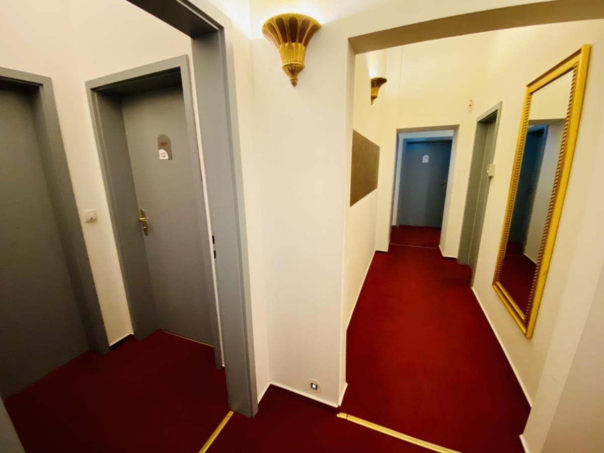 Doppelzimmer Dinner, Direkt Am Alten Strom Rostock Exteriör bild